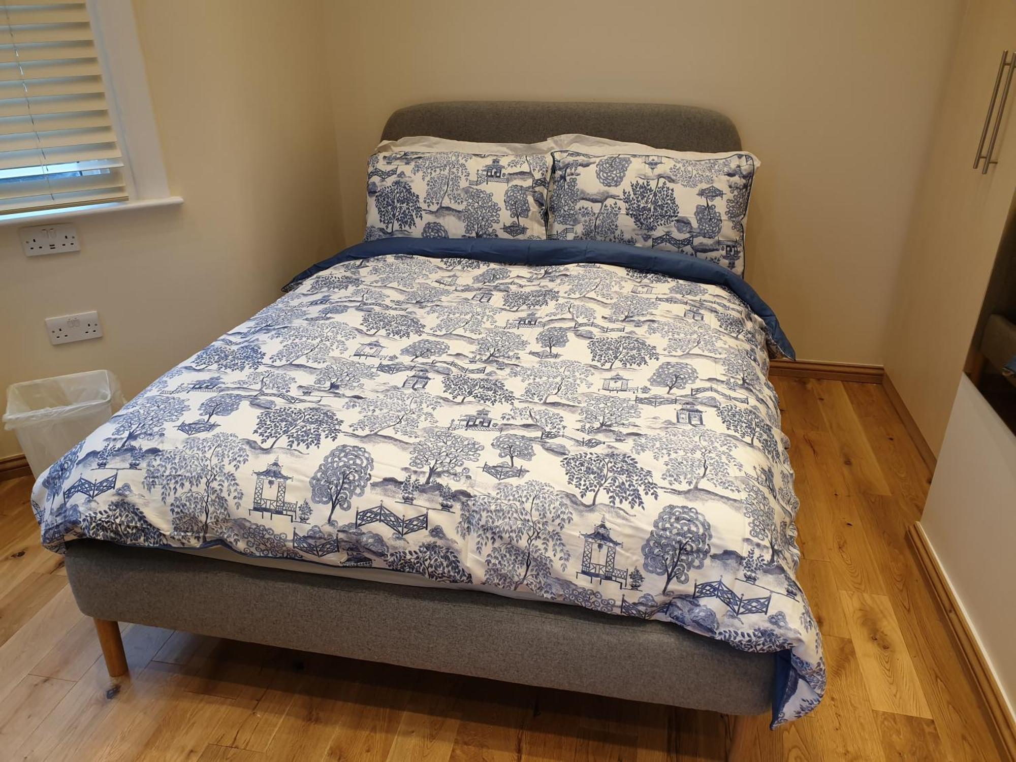 Appartamento London Luxury 3 Bedroom Sleeps 8 With 3 Bathrooms 5 Mins Walk To Tube Station Free Parking *